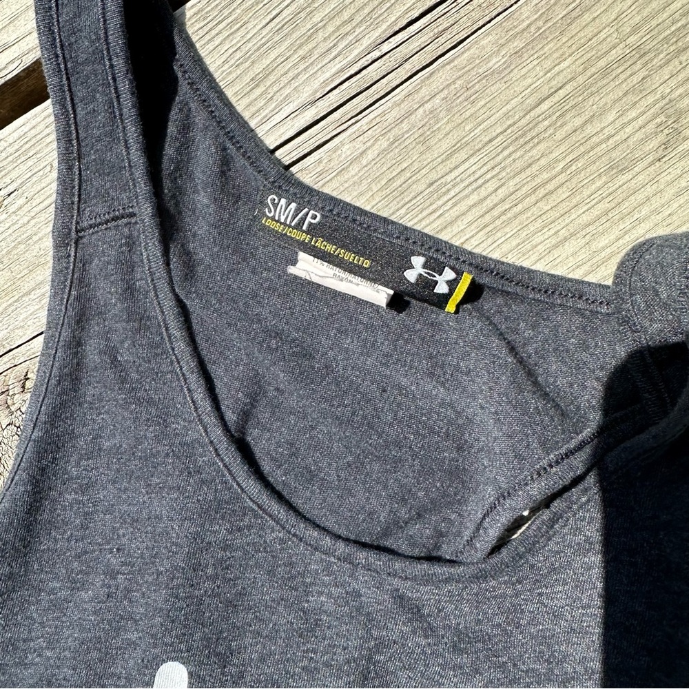 Under Armour Tank - Picture 3 of 3